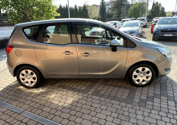Opel Meriva cena 37900 przebieg: 123000, rok produkcji 2015 z Otwock małe 211